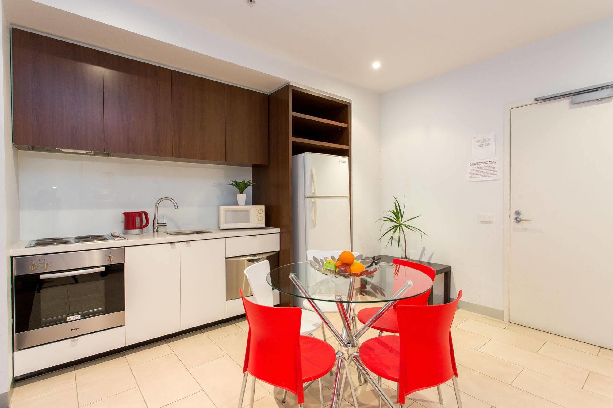 Abc Accommodation- Flinders Street Мельбурн Экстерьер фото